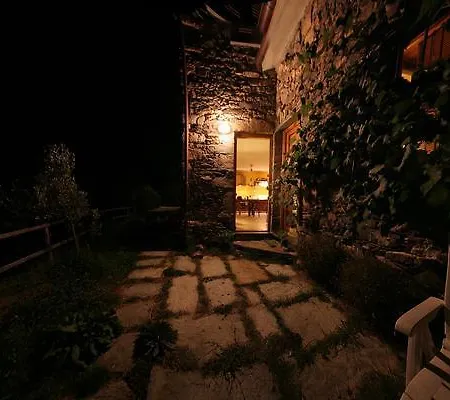 Casa Tra Gli Ulivi בית כפרי