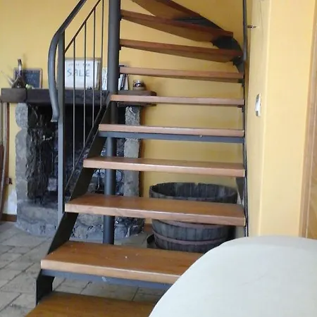Casa Tra Gli Ulivi בית כפרי *